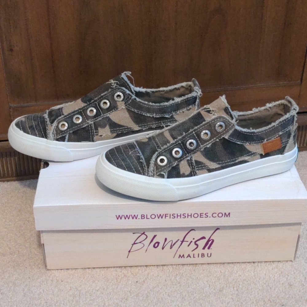 Camo Sneakers NWT